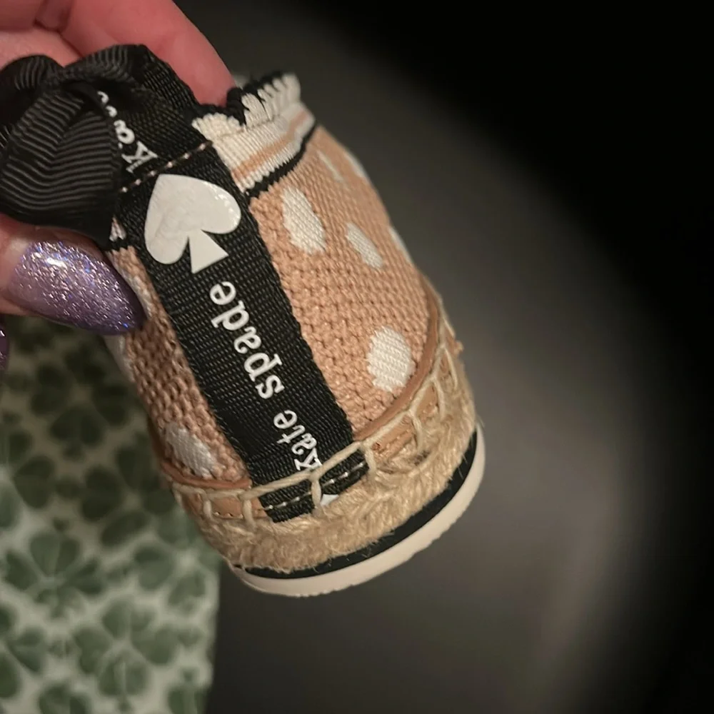 Kate spade polka dot lace up espadrille
Brand new w/o box - Picture 4 of 8